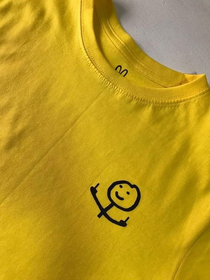 👕 Vestir con Personalidad: El Arte de Gritarle al Mundo Quién Eres (sin decir una palabra)